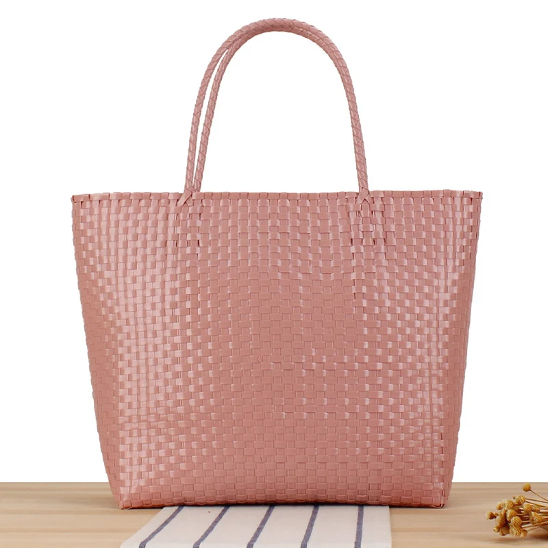 Moderne Strandtasche aus hochwertigem Korbgeflecht Skanto