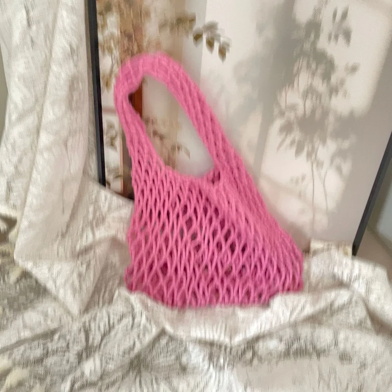 Handgeknüpfte Tragetasche im modernen Design Skanto