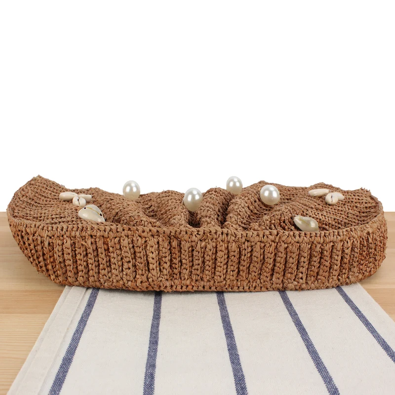 Elegante Clutch aus handgewebtem Material mit einzigartigem Wellenmuster Skanto