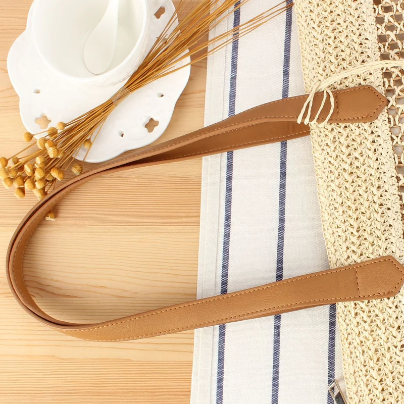 Handtasche aus handgewebtem Naturmaterial mit eleganten Quastendetails Skanto