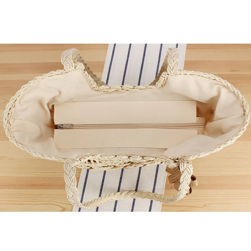 Handgemachte Stroh-Tragetasche mit einzigartigem Blumendesign Skanto