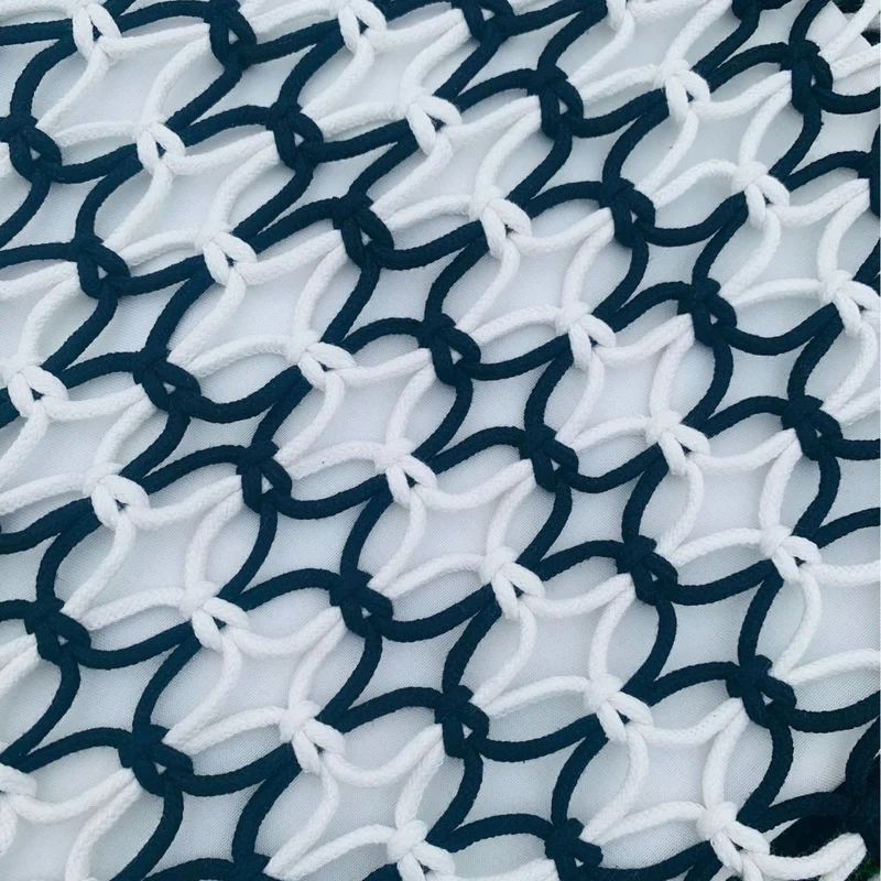 Handgefertigte Netz-Tragetasche aus reißfestem Material Skanto