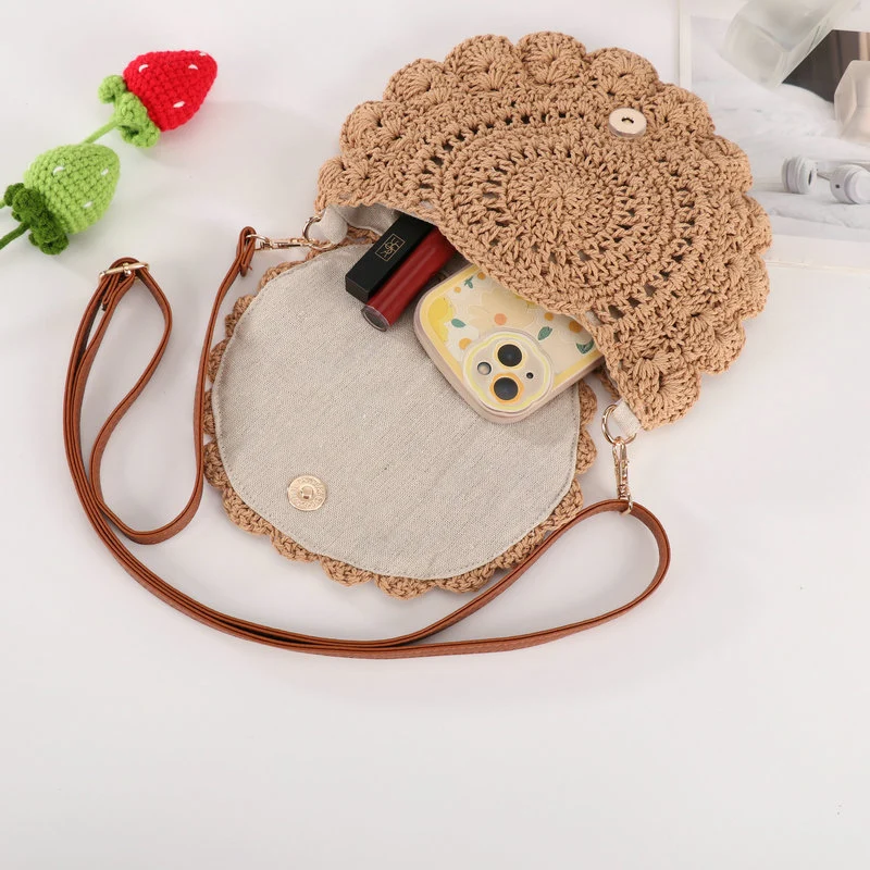 Gehäkelte Tasche mit verspieltem Textur-Design Skanto