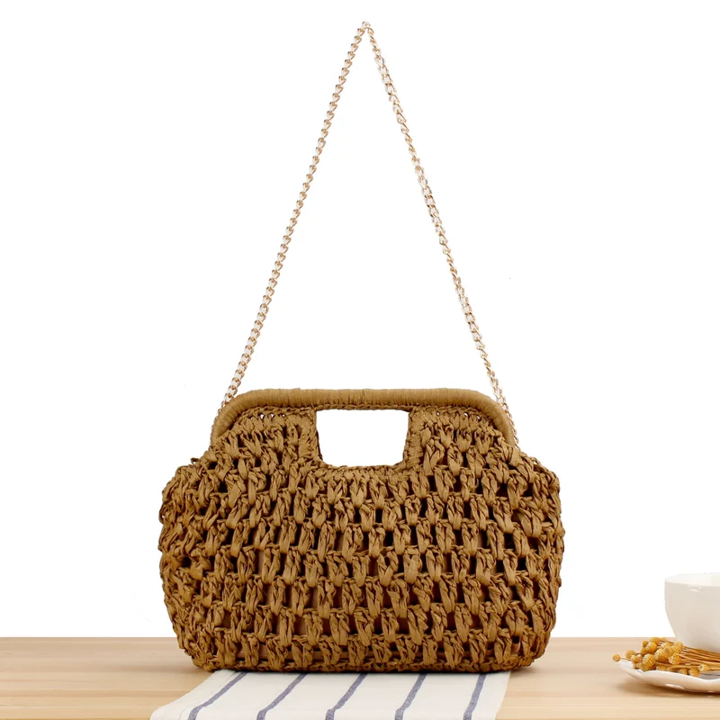 Geflochtene Handtasche mit eleganten Kettengriffen Skanto