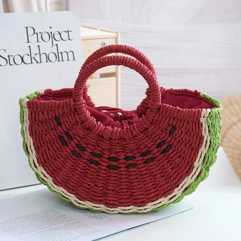 Stylische Strohtasche mit modischem Design Skanto
