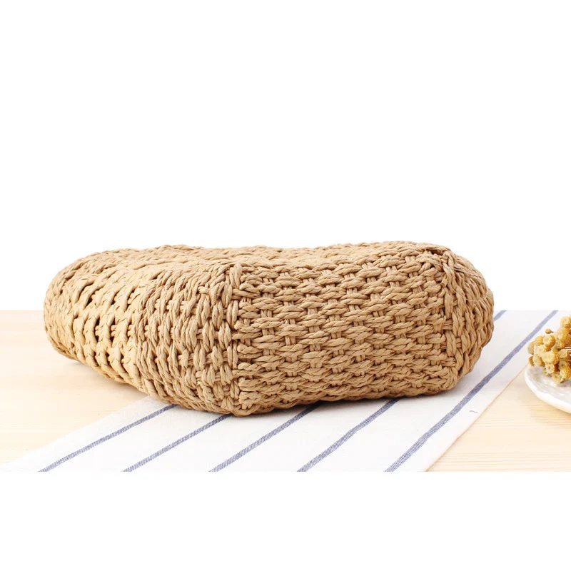 Geflochtene Tragetasche aus Natur-Raffia mit robusten Trageriemen Skanto