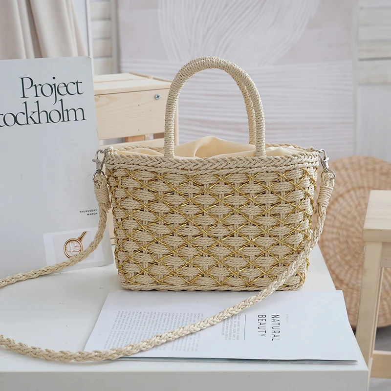 Stylische Rattan-Handtasche Skanto