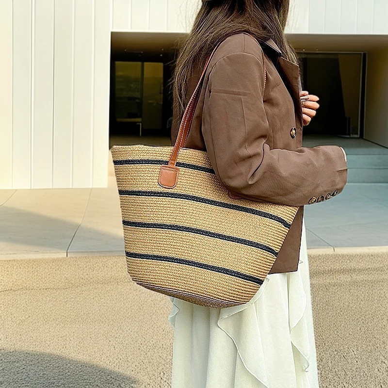 Stylische Strandtasche Skanto