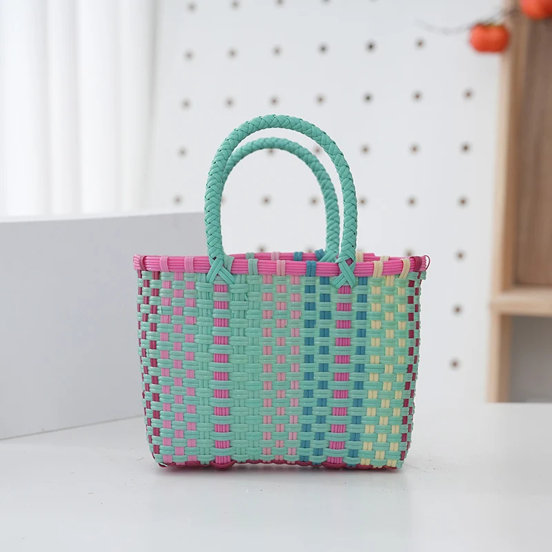 Handtasche aus strapazierfähigem Kunststoffmaterial mit gewebtem Design Skanto