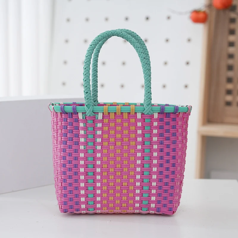 Handtasche aus strapazierfähigem Kunststoffmaterial mit gewebtem Design Skanto