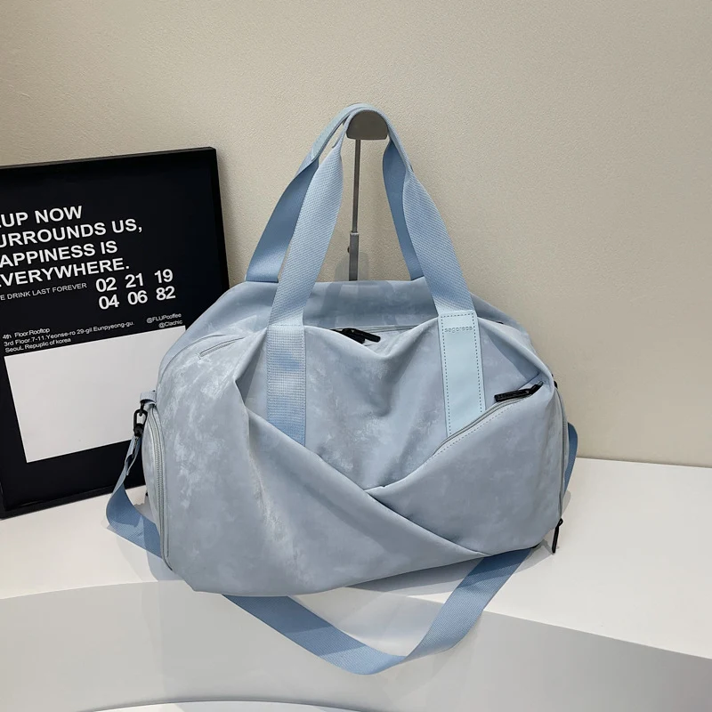 Vielseitige Sport- und Reisetasche Skanto für Damen