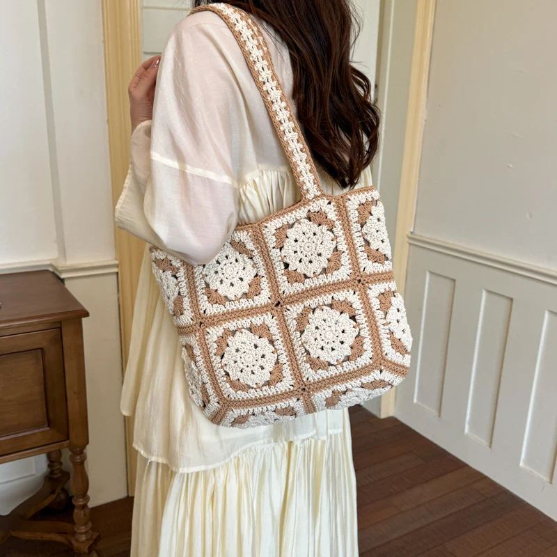 Handgemachte gehäkelte Tasche mit geometrischen Mustern Skanto