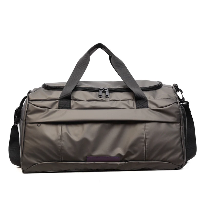 Sportliche und geräumige Reisetasche für Herren Skanto