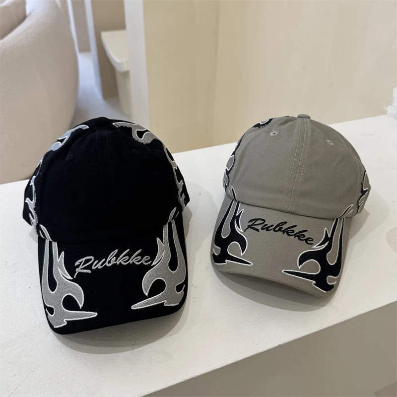 Herren-Baseballkappe mit grafischer Flammenstickerei Skanto