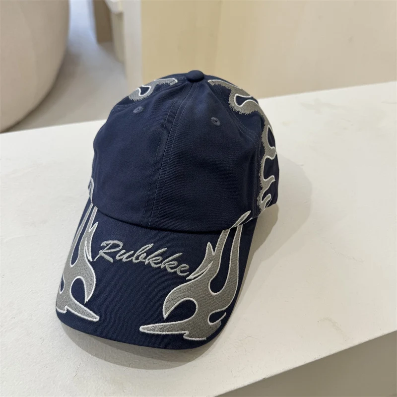 Herren-Baseballkappe mit grafischer Flammenstickerei Skanto