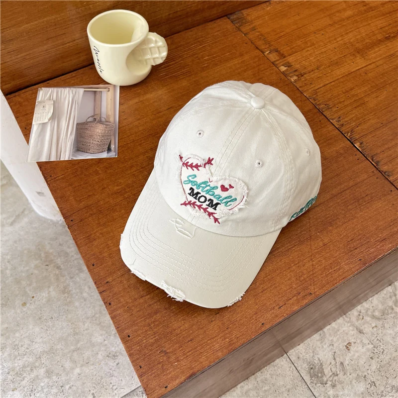 Damen Baseball Cap mit Softball Mom Patch im Used-Look Skanto