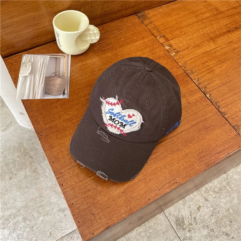 Damen Baseball Cap mit Softball Mom Patch im Used-Look Skanto