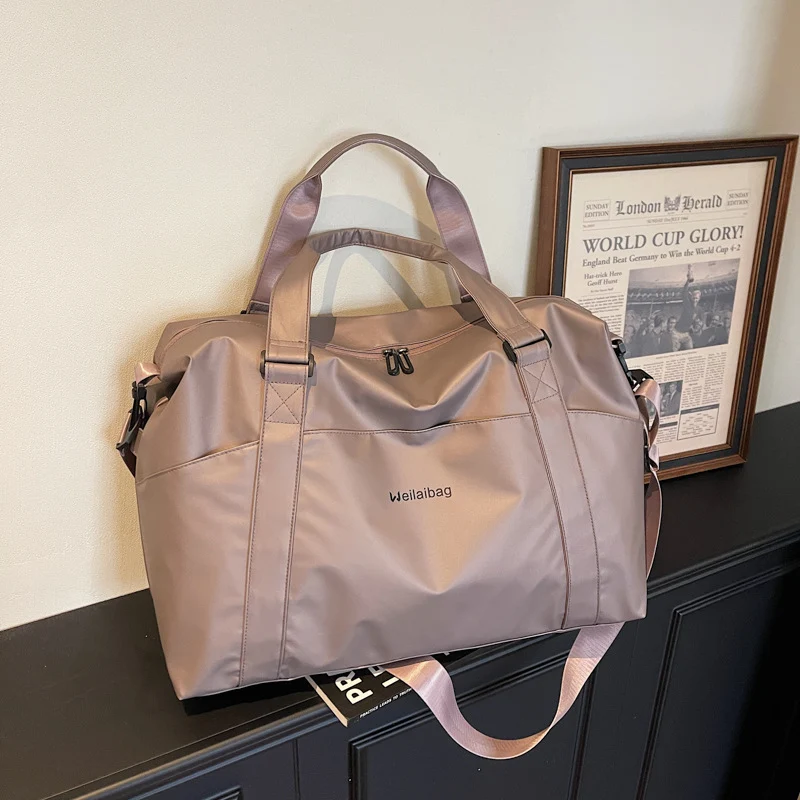 Sportliche Damen-Reisetasche Skanto