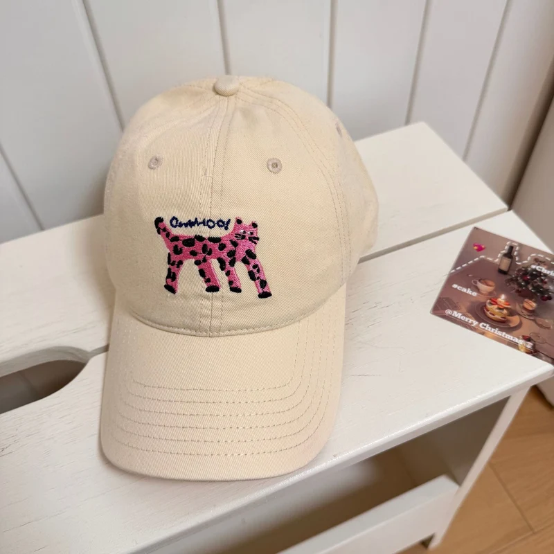 Niedliche bestickte Baseballkappe mit Grafik für Damen Skanto