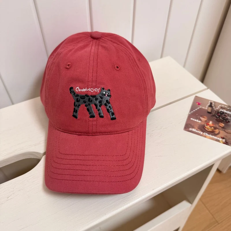Niedliche bestickte Baseballkappe mit Grafik für Damen Skanto