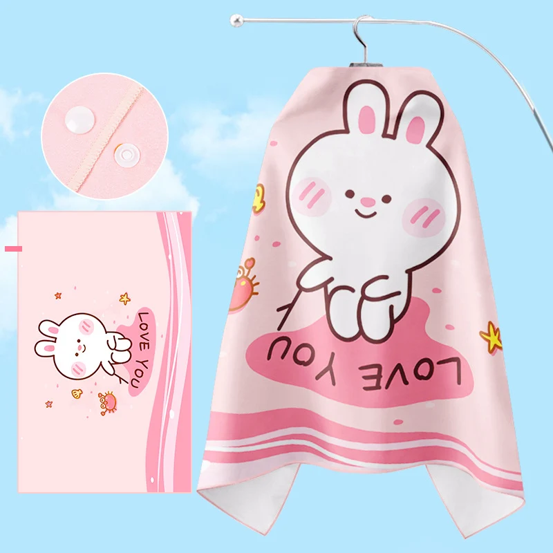 Bademantel Skanto mit Einhorn-Motiv und praktischer Kapuze