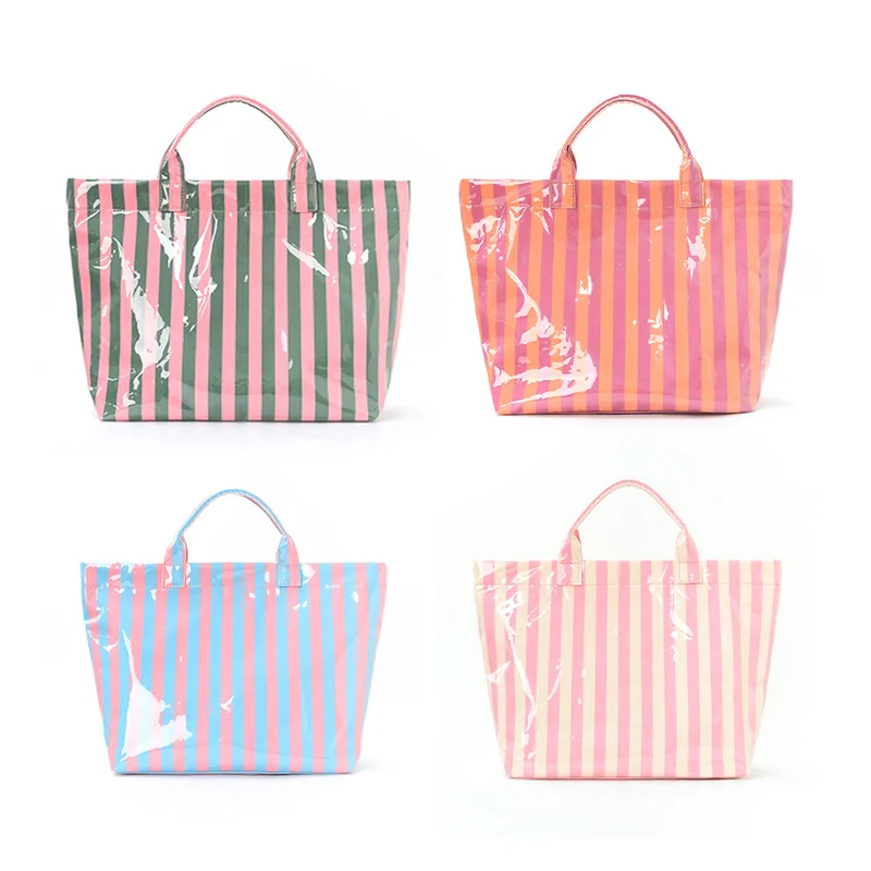 Strandtasche mit buntem Karomuster und wasserabweisender Beschichtung Skanto