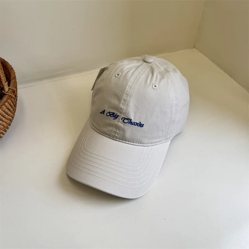 Klassische bestickte Baseballkappe aus Baumwolle für Damen Skanto