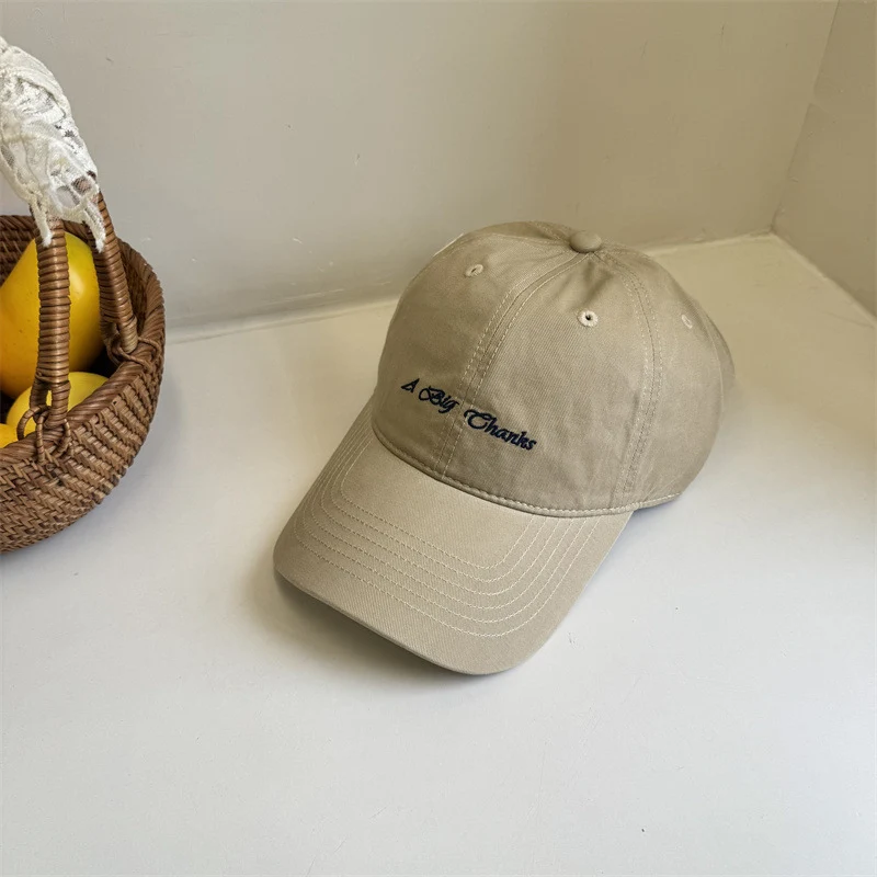 Klassische bestickte Baseballkappe aus Baumwolle für Damen Skanto