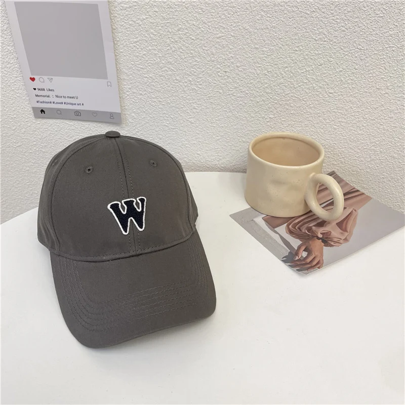 Klassische bestickte Baseballkappe für Damen Skanto