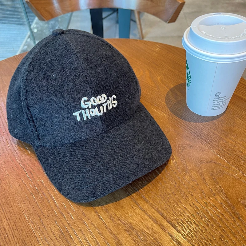 Damen Freizeit-Cap mit Grafik-Stickerei Skanto
