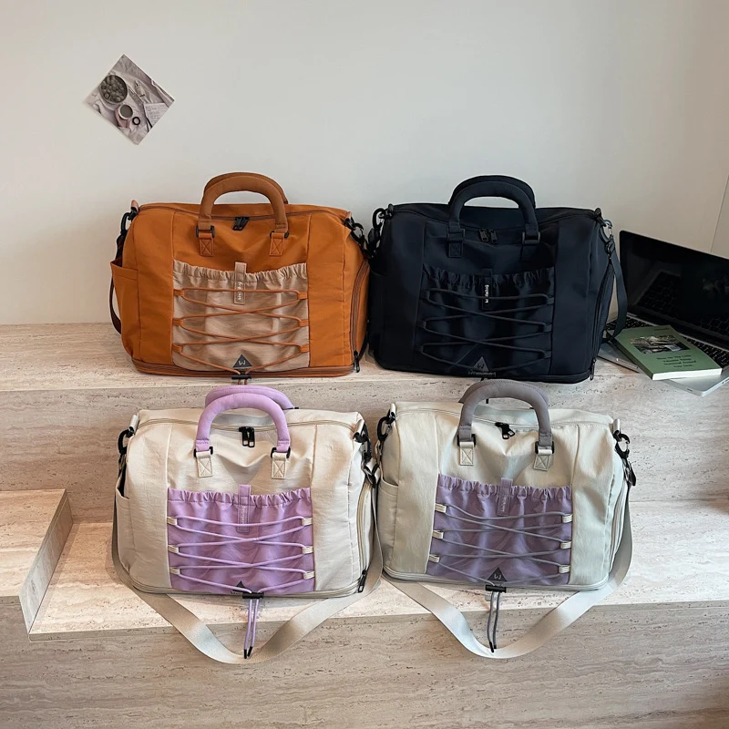 Damen Multifunktionale Sport- und Reisetasche mit elastischen Details Skanto