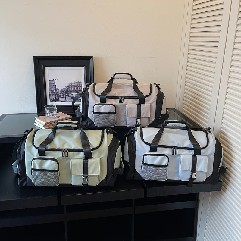 Vielseitige Sport- und Reisetasche Skanto für Damen