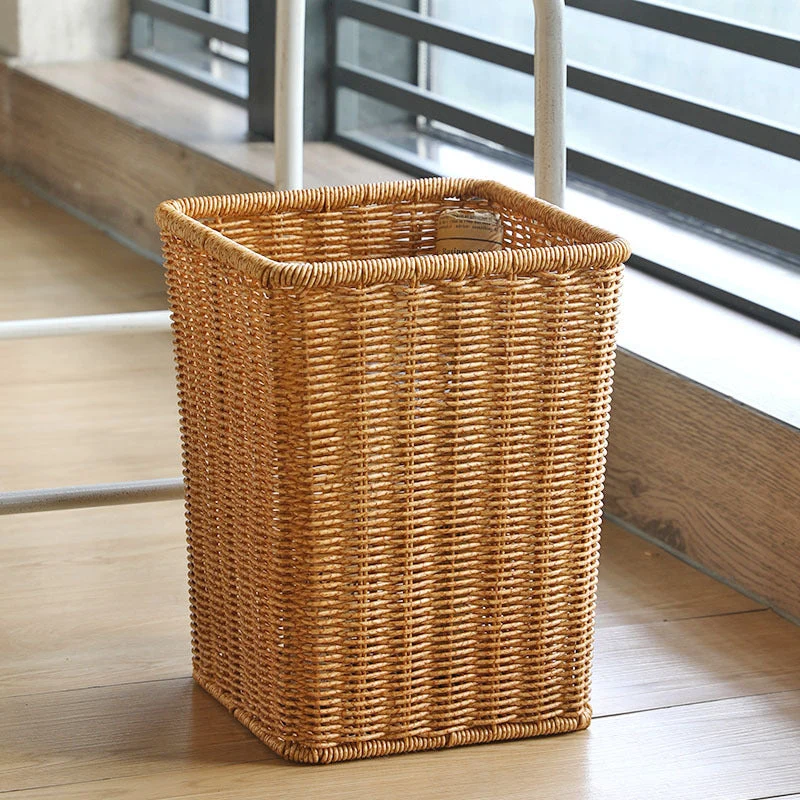 Rechteckiger handgeflochtener Rattan-Abfalleimer Skanto