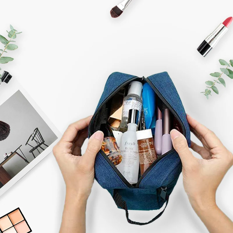 Praktische Kosmetiktasche mit zwei Reißverschlüssen Skanto