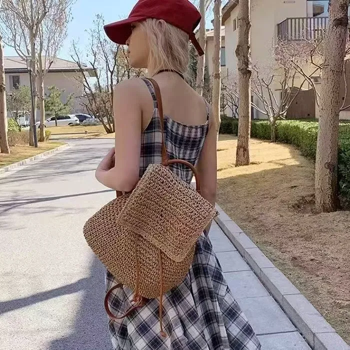 Rucksack mit gehäkeltem Design und stabilen Lederriemen Skanto