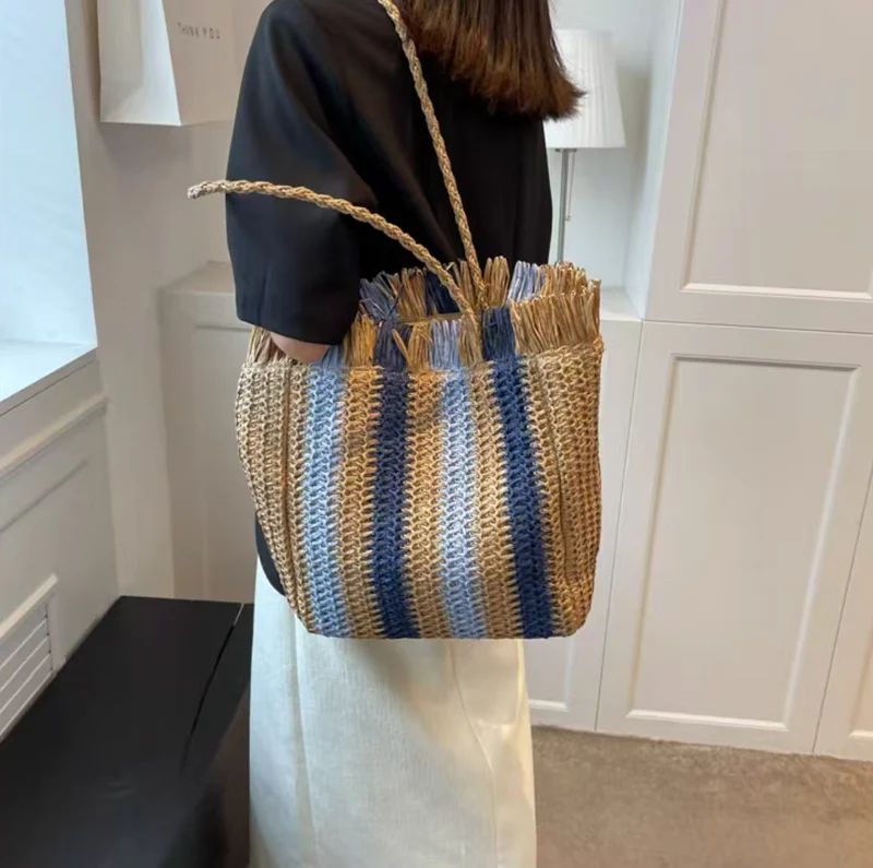 Geflochtene Strandtasche mit Fransen-Details Skanto