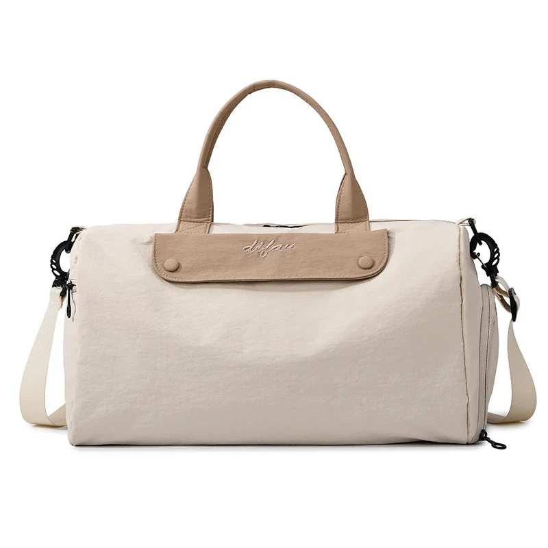 Damen Sport-Reisetasche mit verstellbarem Schultergurt und elegantem Design Skanto