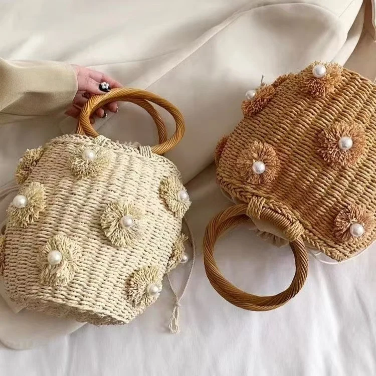 Edle Handtasche mit Perlenverzierungen Skanto