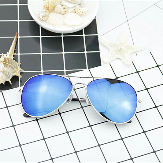 Moderne Piloten-Sonnenbrille für Damen mit Farbverlauf-Gläsern Skanto