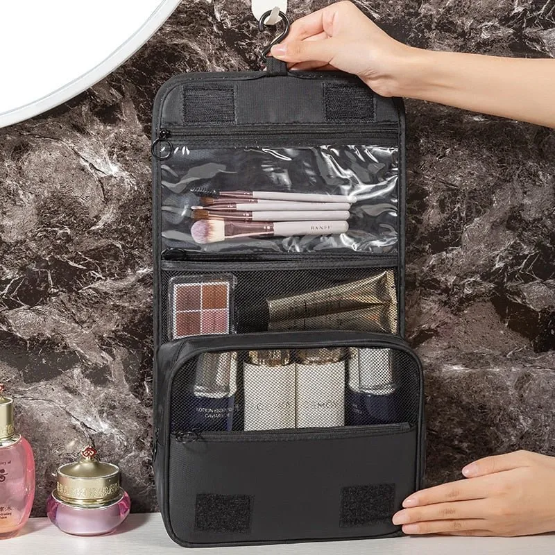 Praktisches Reisen – Einfacher Zugang zu Kosmetika und Toilettenartikeln | Skanto