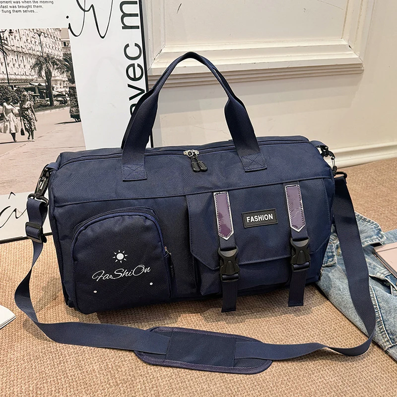 Sportliche Reisetasche für Damen mit vielfältigen Verstaumöglichkeiten Skanto