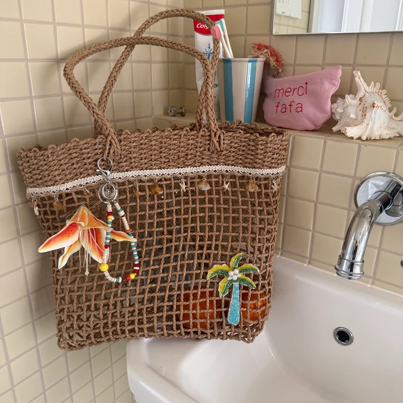 Stroh-Strandtasche mit elegantem Strukturdesign Skanto