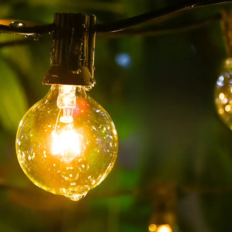 FairyFlicker Lichterketten – Luxuriöse Terrassenbeleuchtung mit wasserdichtem Schutz | Skanto