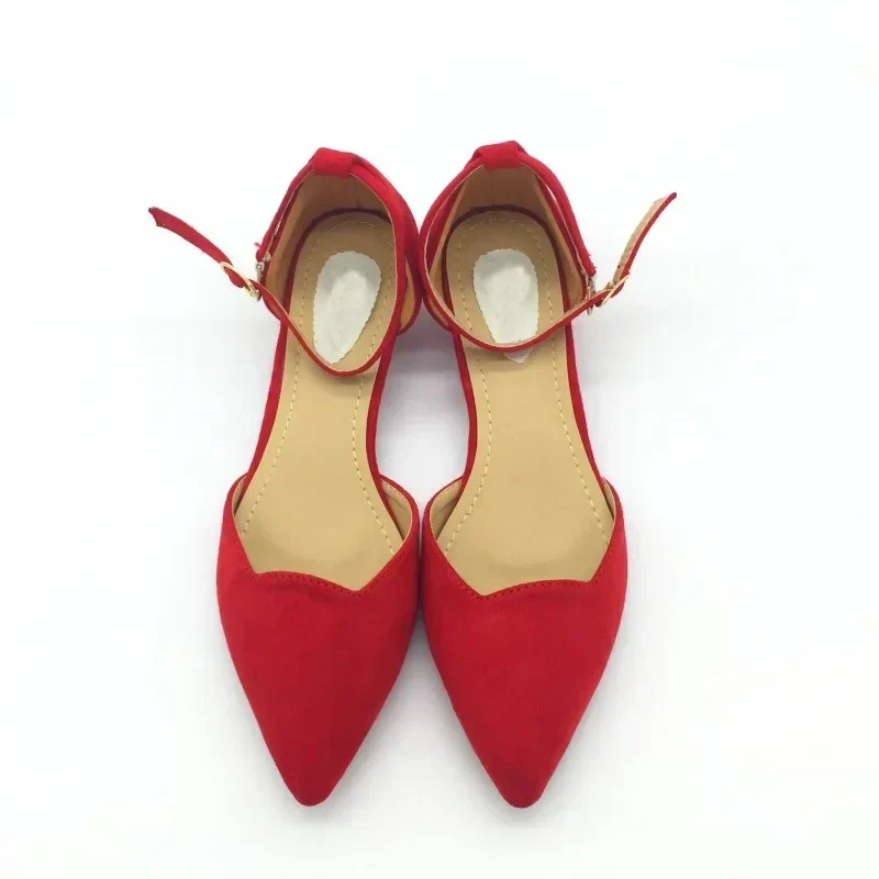 Damen-Pumps mit Schnallenriemen und spitzer Zehenpartie – Blau