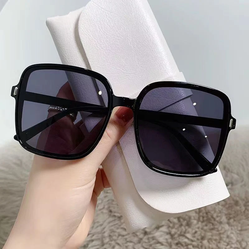 Damen quadratische Oversize-Sonnenbrille mit integriertem UV-Schutz Skanto