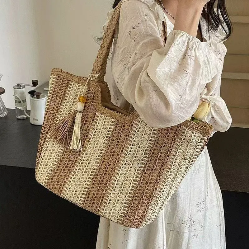 Großer handgeknüpfter Shopper Skanto