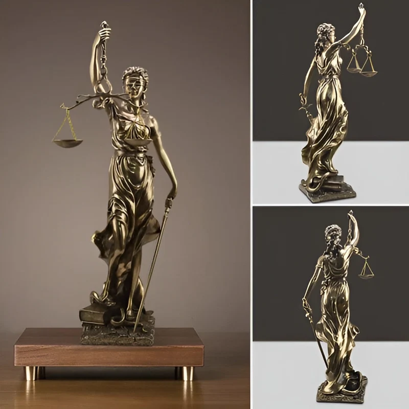 Statue der Justitia – Eine elegante dekorative Skulptur der Justitia