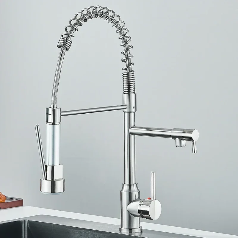 HydroFlex – Moderner Küchenarmatur mit Doppelsprühfunktion Skanto