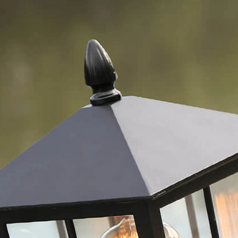 Europäische Outdoor-Säulenleuchte, wasserdicht, rostfrei, Terrassenlampe mit einer Lichtquelle