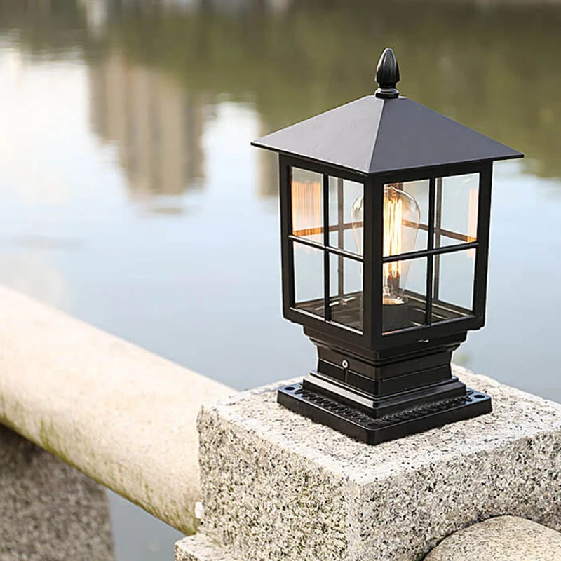 Europäische Outdoor-Säulenleuchte, wasserdicht, rostfrei, Terrassenlampe mit einer Lichtquelle